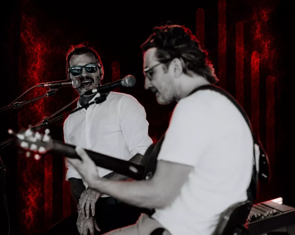 Moon Acoustic